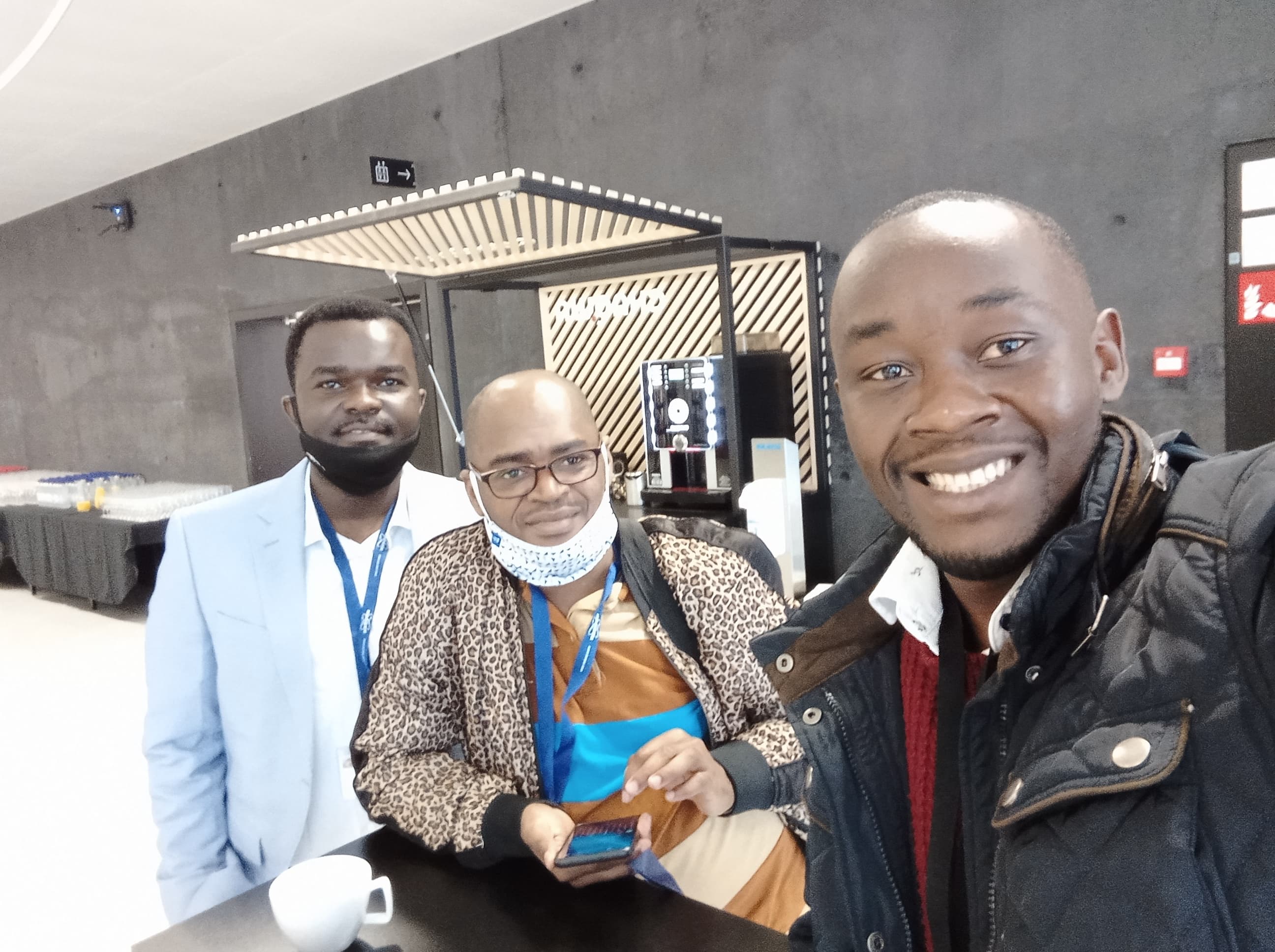 Rencontre avec le géologue Joseph Akame, Belgique